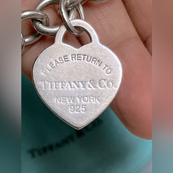 Tiffany & Co. blueish/greenish Enamel Return to Tiffany Heart Tag Bracelet - Picture 10 of 12
